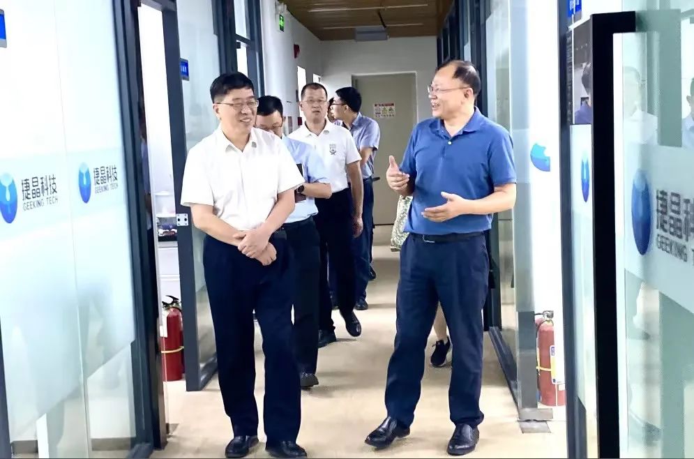 1732173767199448.jpg 2.jpg